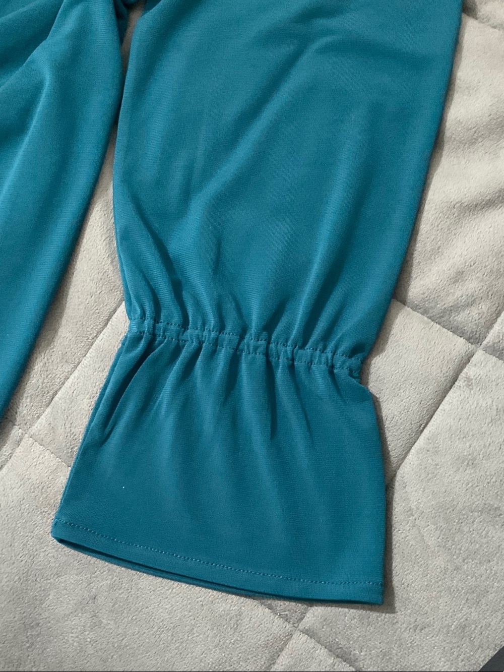 Ann Taylor flare sleeve top - Picture 6 of 6